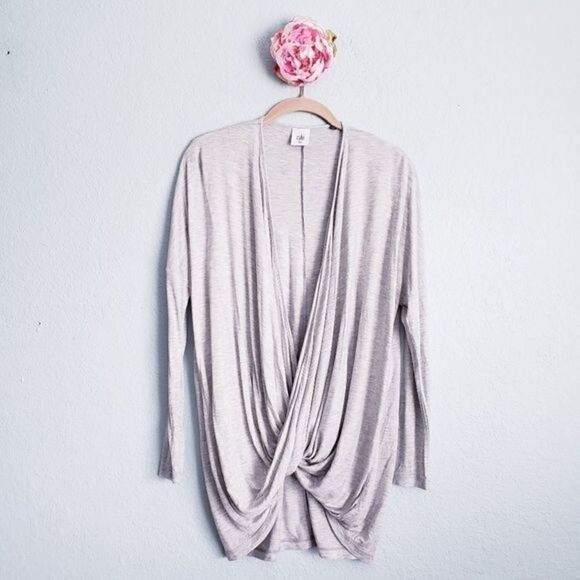 Cabi - Picture 1 of 5